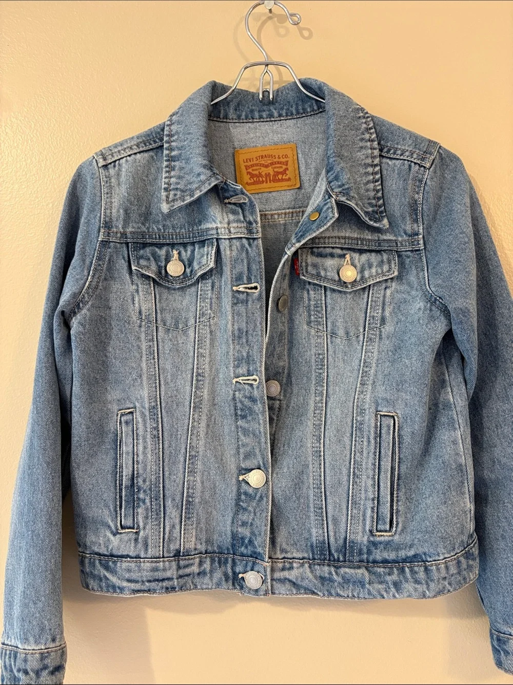Levi’s Girls 10-12 Denim Jacket Sequin Cherry Patch Good Vibes MIA